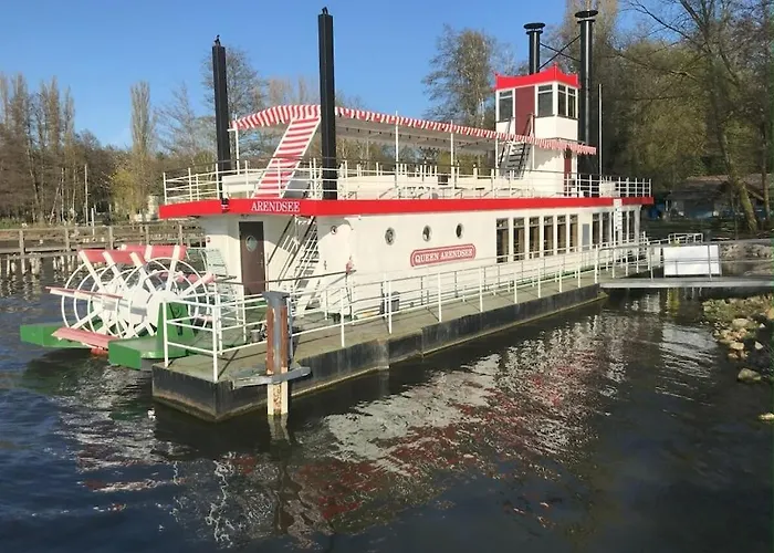 In With Wi-fi Holiday home